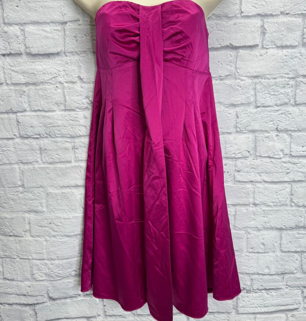 Vintage Y2K The Limited Size 6 Fuchsia Strapless Cocktail Dress Shiny Satin Knee